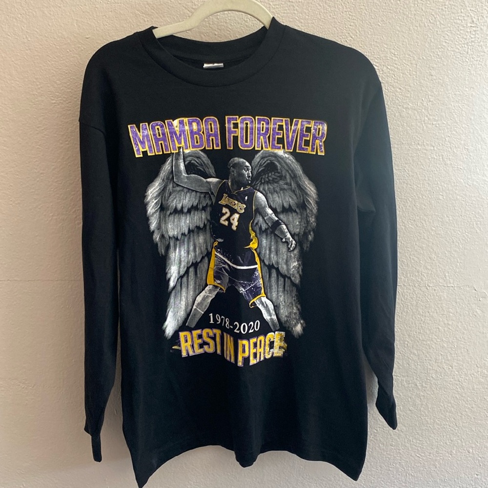 Kobe Bryant Mamba Forever Long Sleeve Black Tee Size M